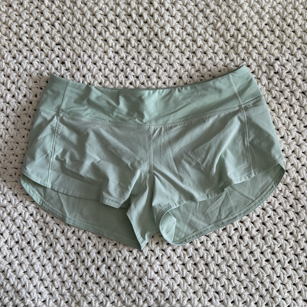 NWOT Lululemon Speed Up Short